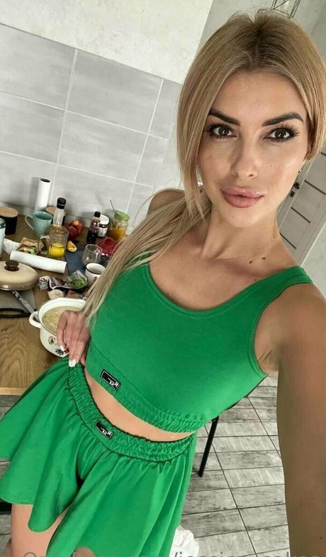 jessica cakes star nude images