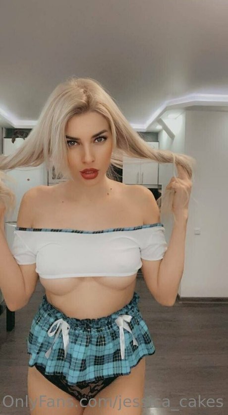 jessica cakes sexy model image