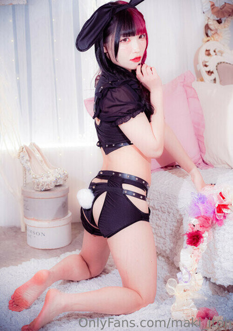 Maki Itoh hd pornstar galleries