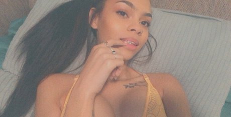 babyalinakay exclusive pornstar img