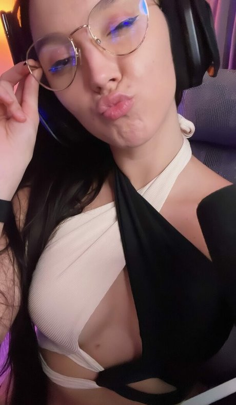 Bisscute sex actress picture