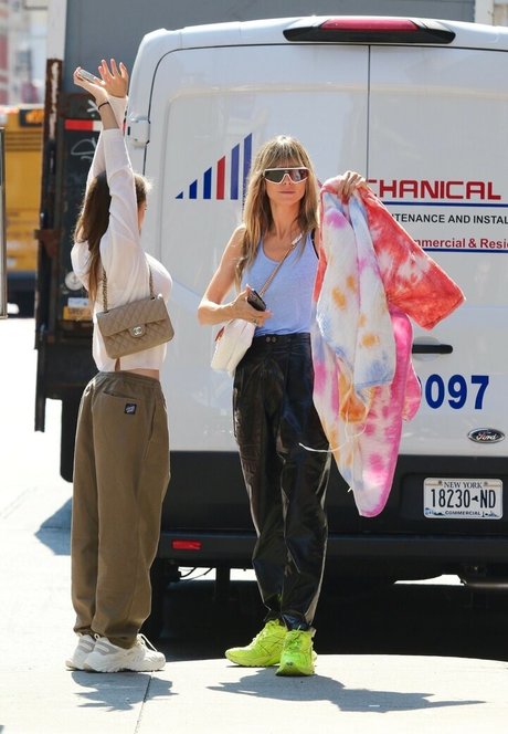 Leni Klum high quality model archive