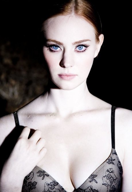 Deborah Ann Woll porn actress pictures