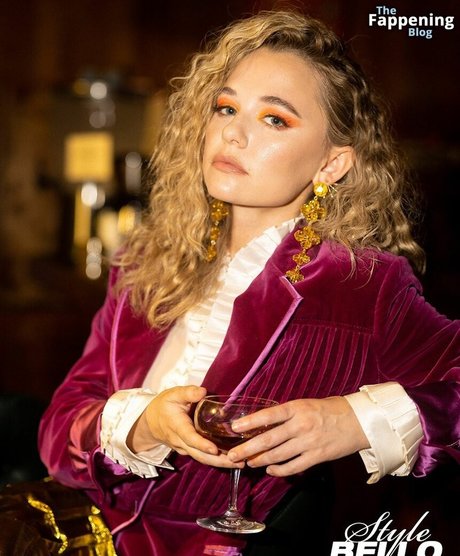 Madison Iseman star porn img