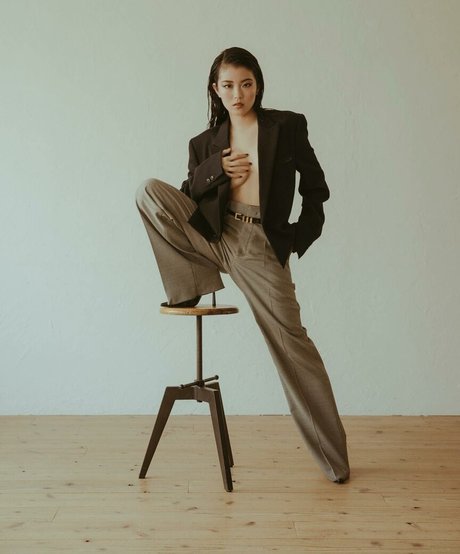 Hina Yoshihara nude star pic