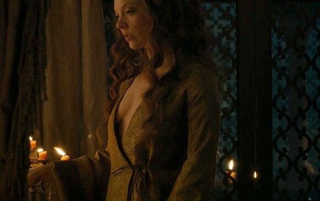 Natalie Dormer sexy model picture