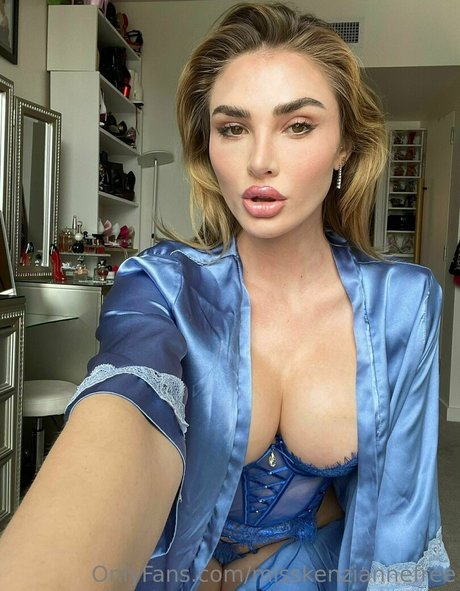 misskenziannefree naked model pic