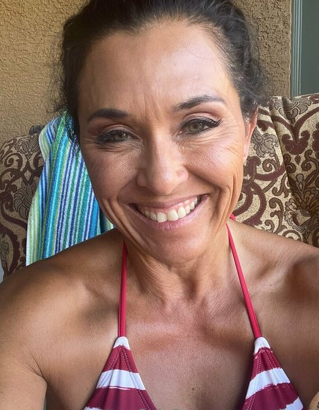 tomiko 1 porn model galleries