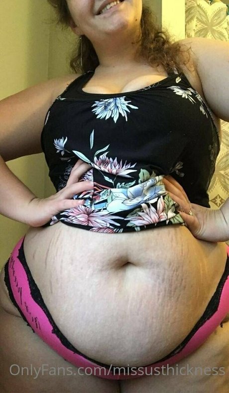 missusthickness model hd images