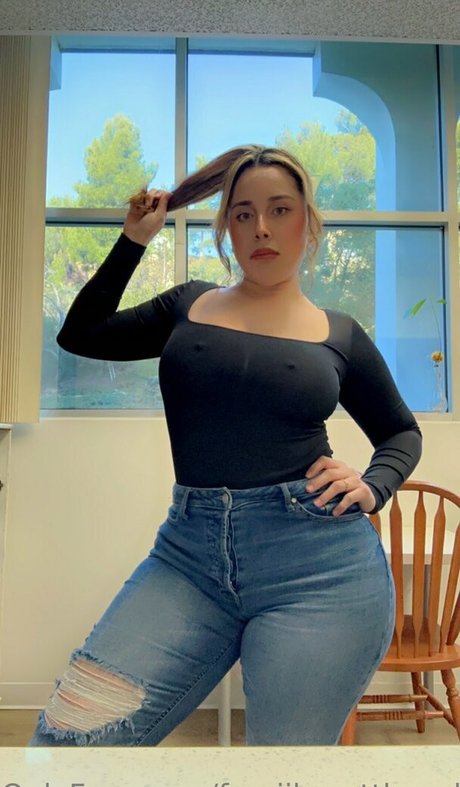 freeiiheartthazel pornstar hd img