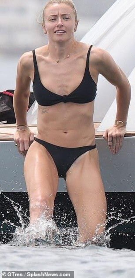 Leah Williamson best model galleries