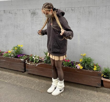 Fasffy erotic actress picture