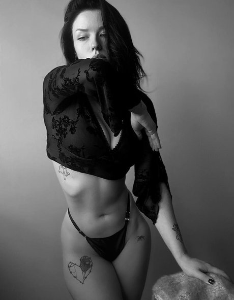 ebony joi onlyfans beautiful nude pictures