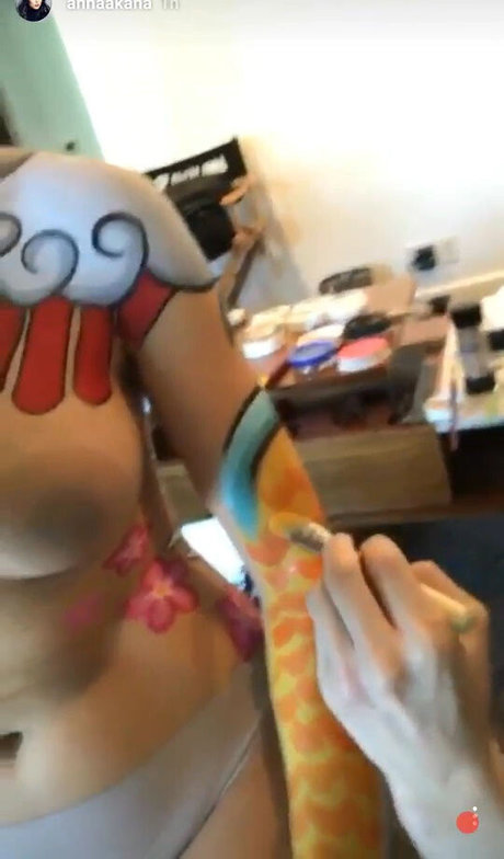 Anna Akana nice model pic