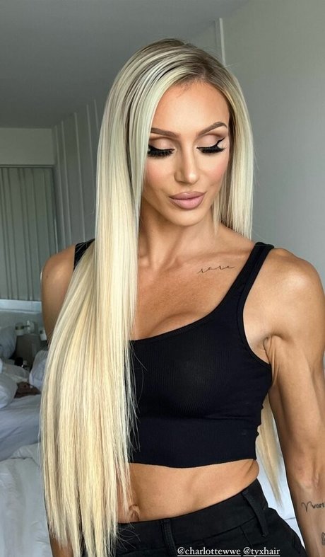 Charlotte Flair star xxx photo