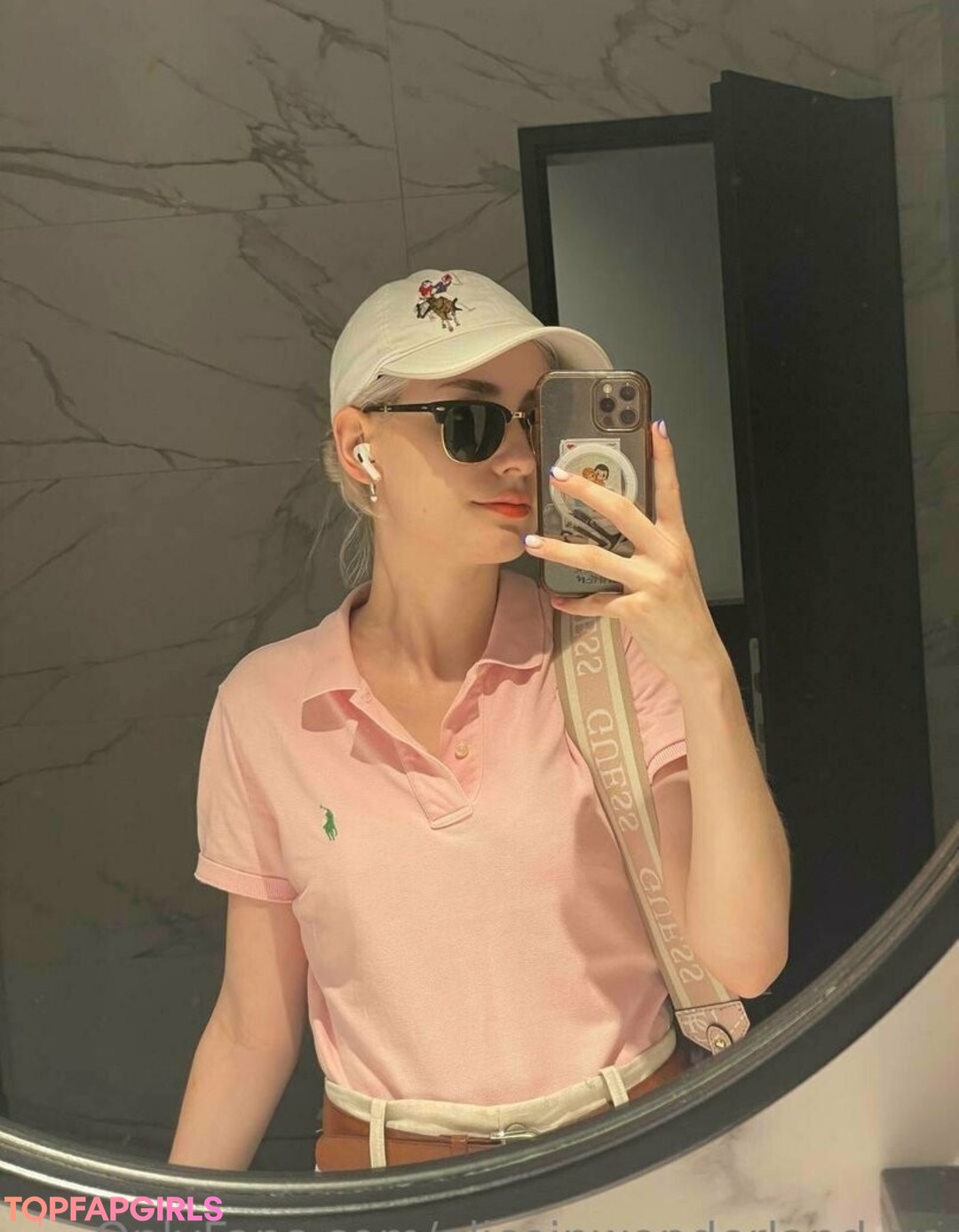 aliceinwonderland xo porn actress pictures