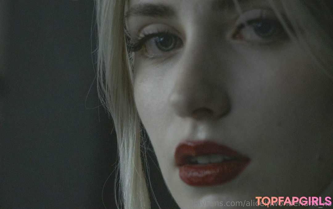 aliceinwonderland xo high quality actress pics