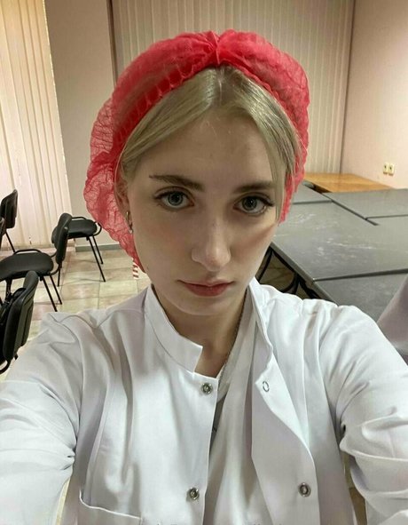 tattooed shemale onlyfans sexy nude pictures