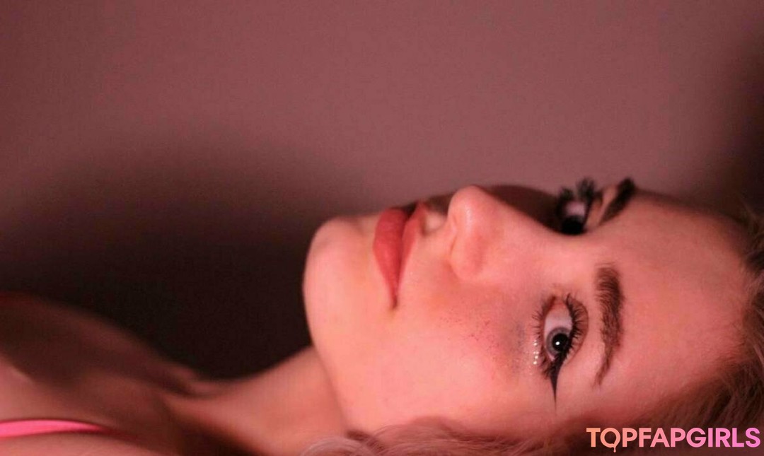 aliceinwonderland xo pornstar exclusive gallery