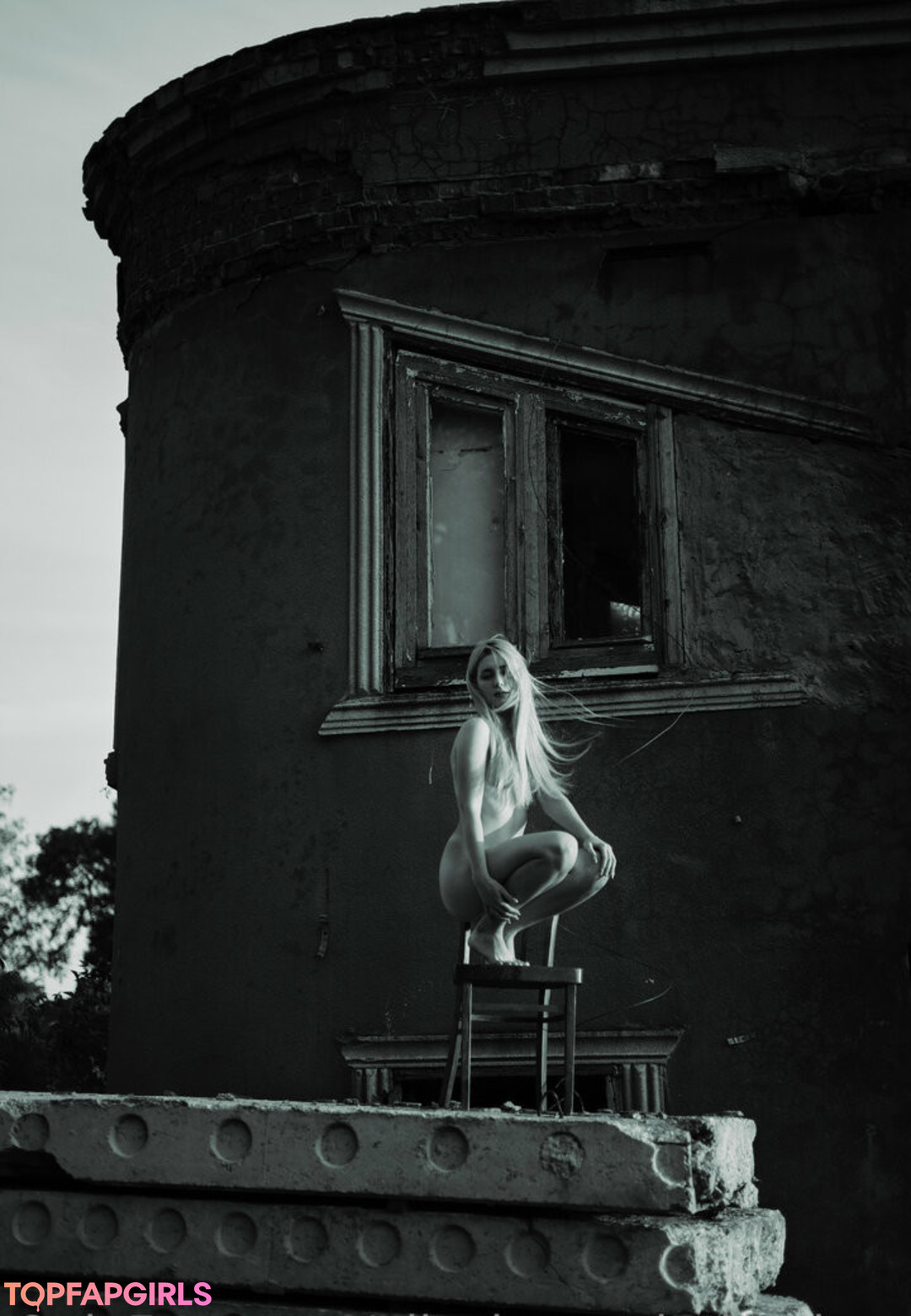 aliceinwonderland xo star exclusive pic