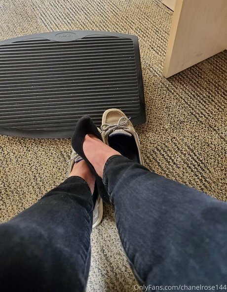 chanelrose144 free actress pic