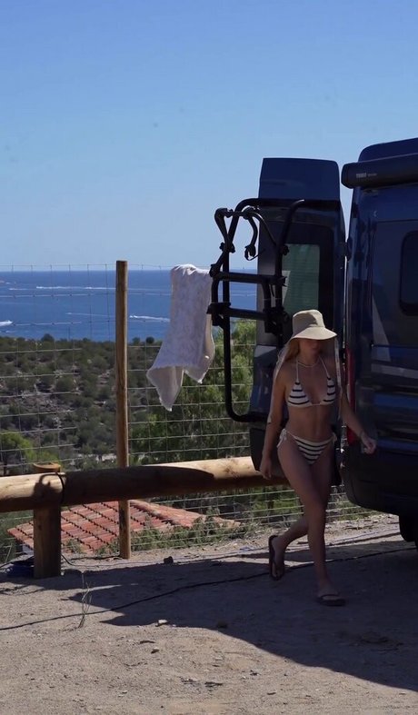 female midget onlyfans sexy xxx img