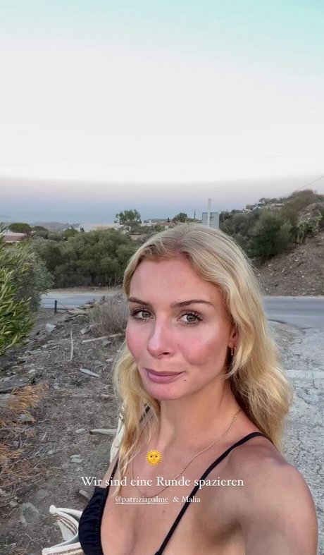 teen deepthroat onlyfans sexy naked pictures