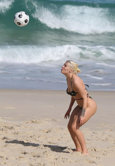 breast milk onlyfans top picture