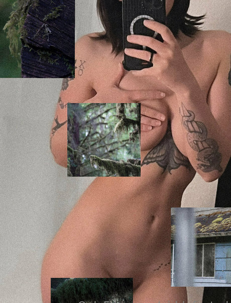 girldefeated naked pornstar pic