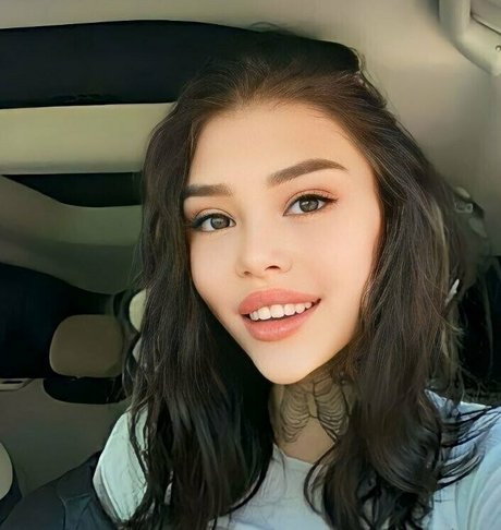 blondiesasha xxx pornstar images