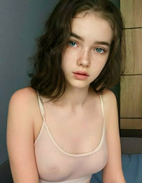 blondiesasha top actress pictures