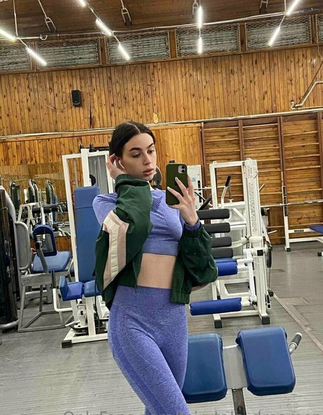 fairytale dreamer art actress picture