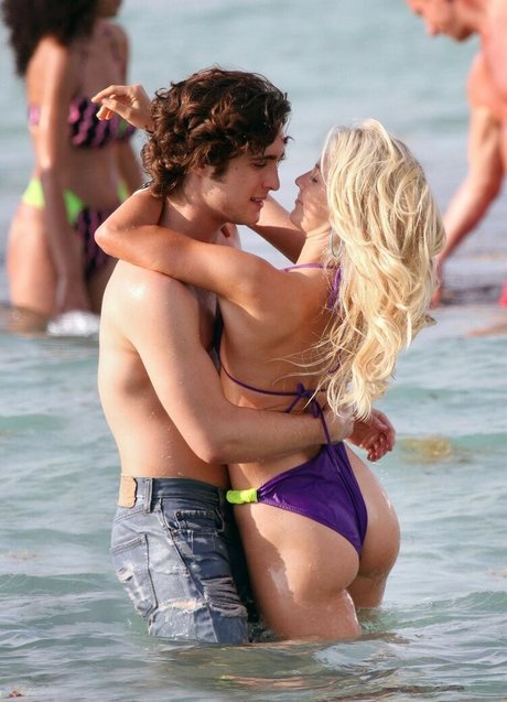 Julianne Hough model pretty pics