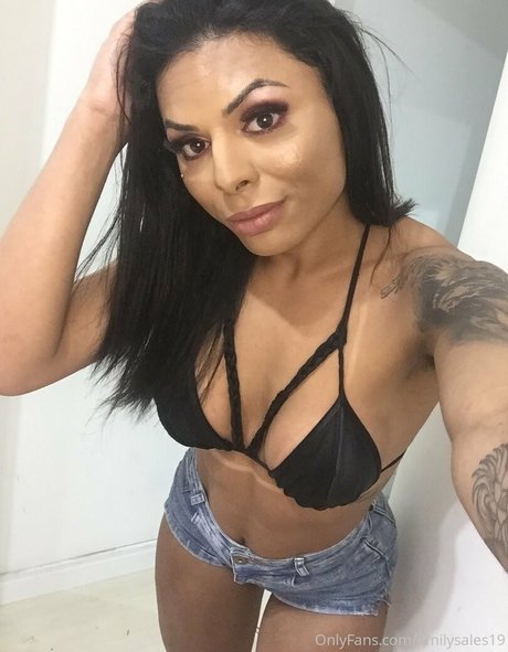 emilysales19 star nude gallery