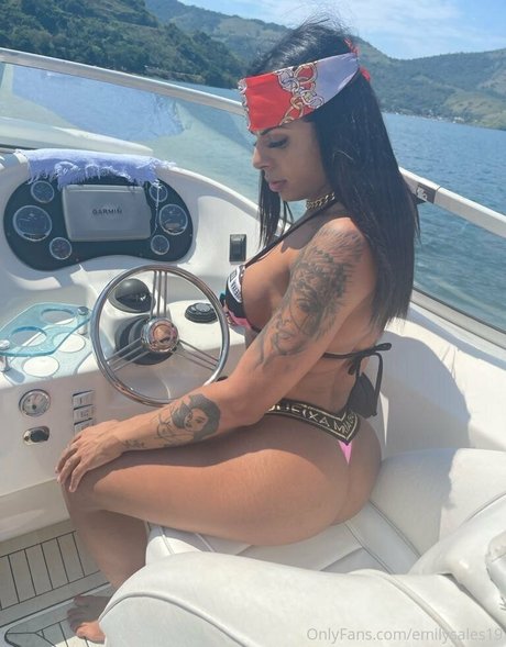 emilysales19 pornstar nice pics