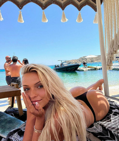 ariastormx star pornographic img