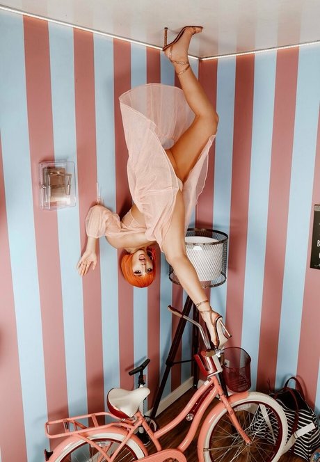 abelladanger model free pic