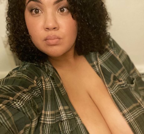 black curvy onlyfans adult pictures