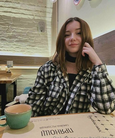 asian young onlyfans top pictures