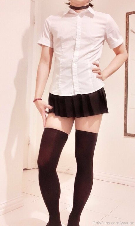 yyyuno pornographic star picture