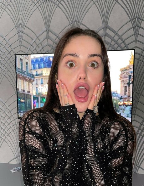 Eva Torrid model hd pictures