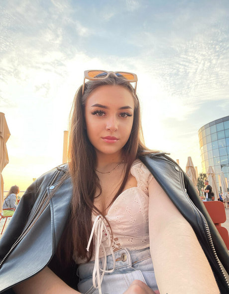 nino pastelo erotic star img