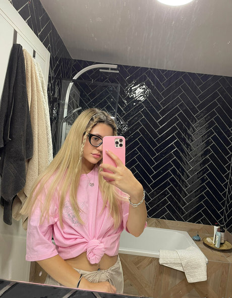 asian twink onlyfans hot naked picture