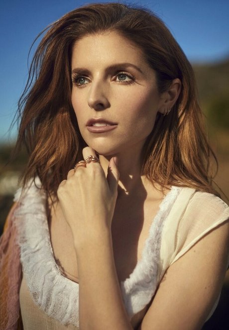 Anna Kendrick free star archive