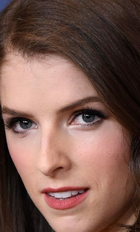 Anna Kendrick model pornographic galleries