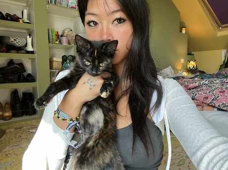 Radvxz top actress image