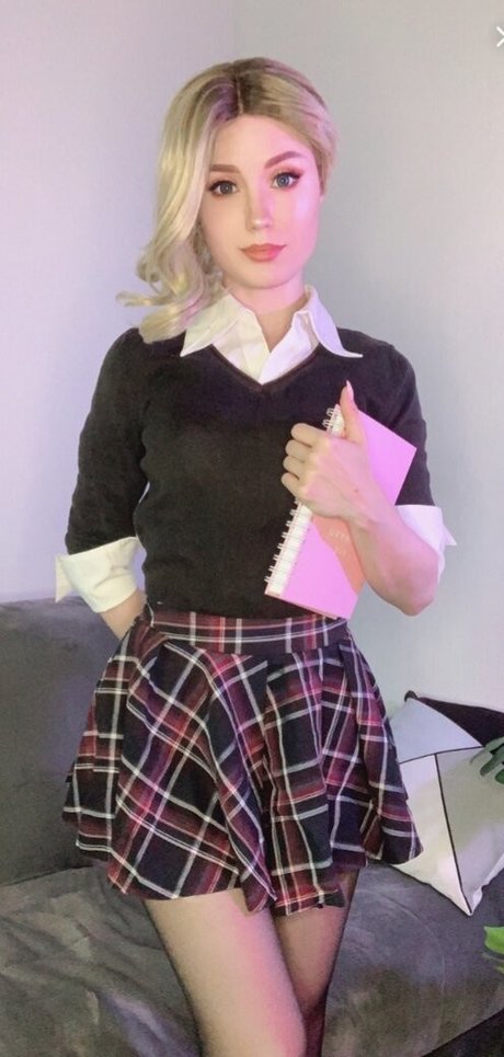 huge shemale onlyfans beautiful nude img