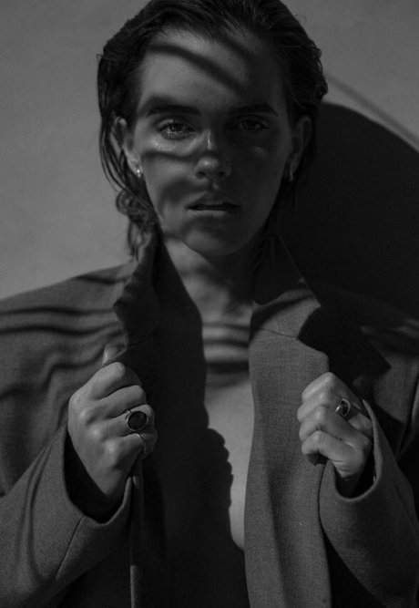 asian male onlyfans exclusive pic