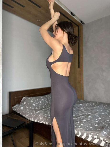 Pocahontas Sweet Ass model naked photos