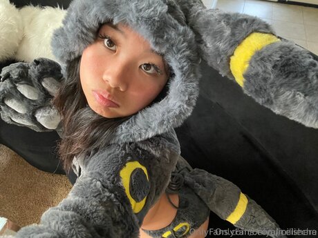 Onlyaliceishere hot model archive